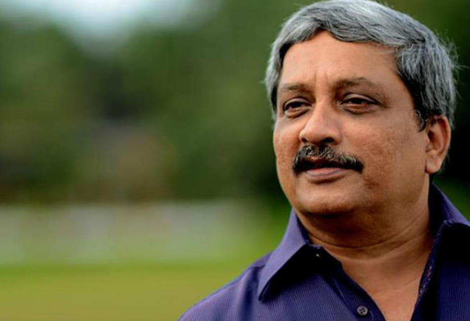 defence minister manohar parrikar come iit kanpur for techkriti fest