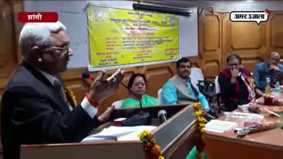 Manoj jha says to students more focus on your study according to politics in Kanpur 