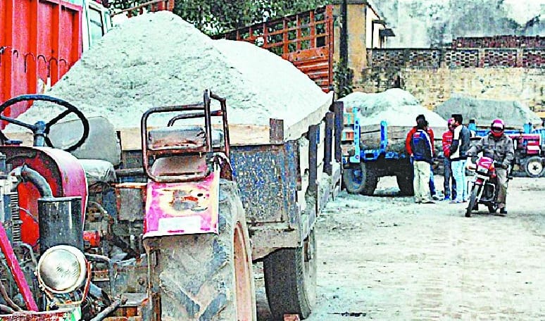The captain went on illegal mining rung
