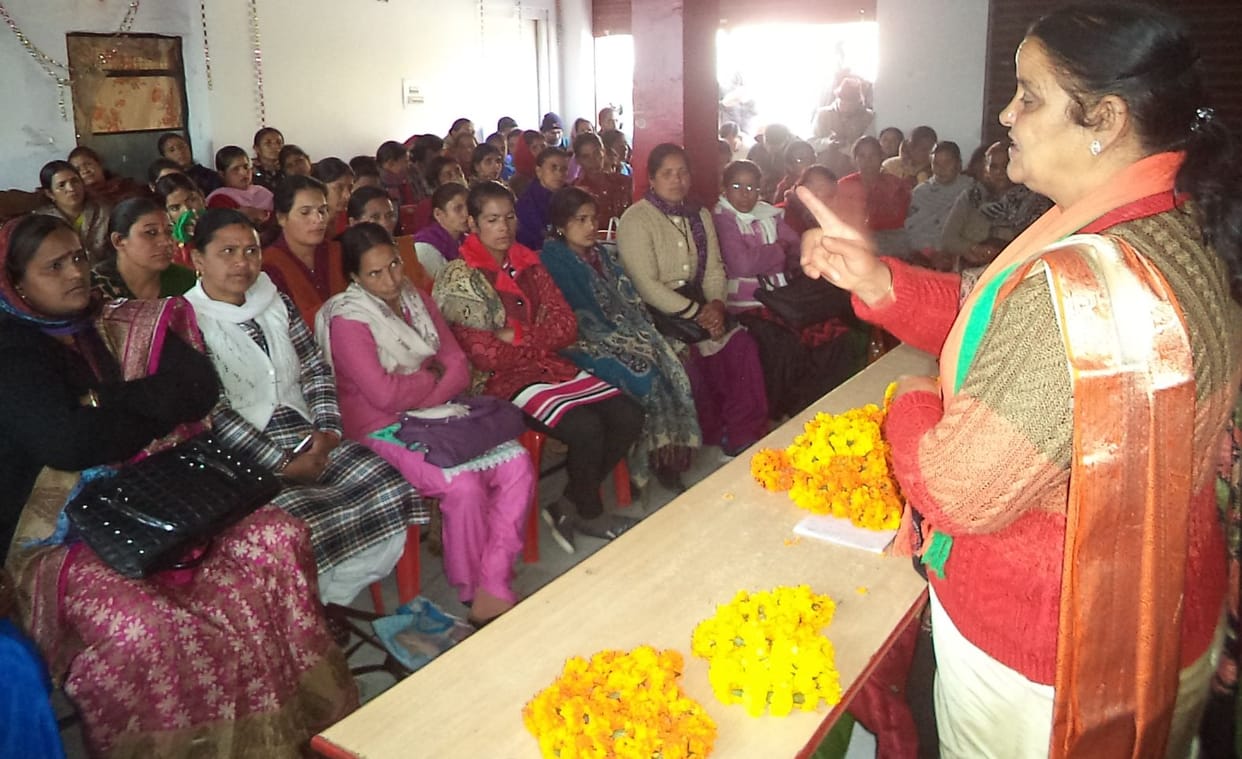 Harish government showed false dreams: Shaila