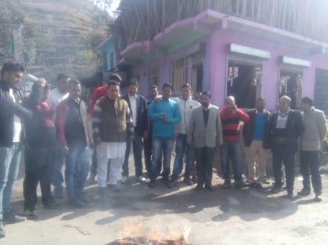 congress protest against bjp in namhol.