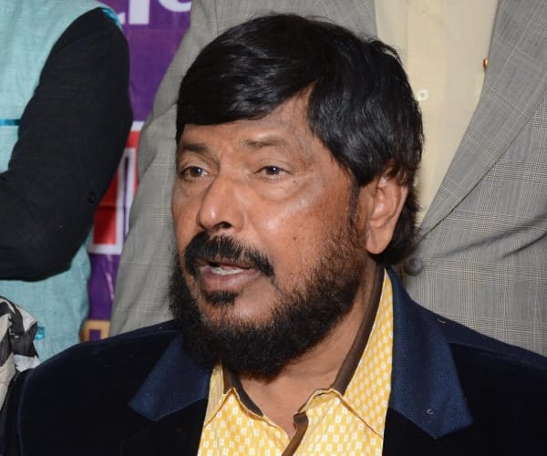 ramdas athawale targets mayawati.