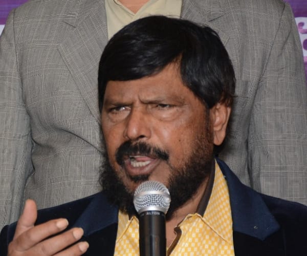 Athawale says, 'Mayawati is misleading to public on reservation'