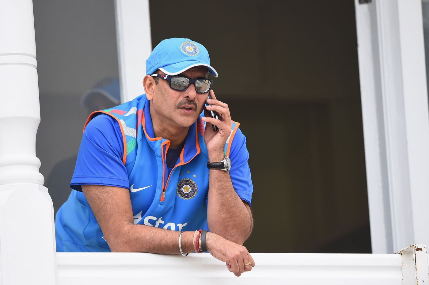 coach ravi Shastri gets Rs 1.20 crore for 3 months