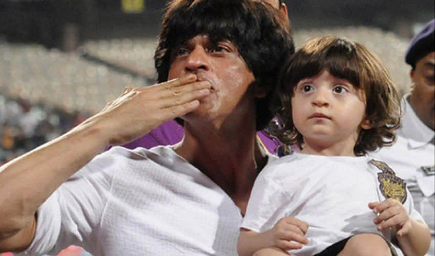 abram khan with girl gang in a photo