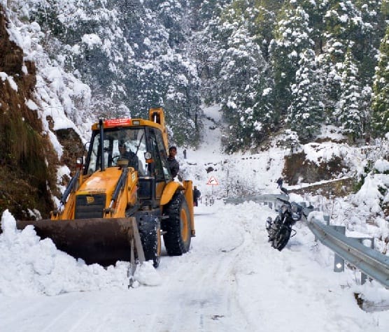 Snow in Nainital