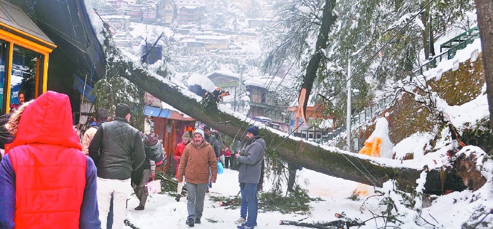 Himachal Pradesh State Electricity Board Failed to Restore Power