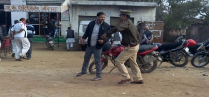 SP candidate out road shows, with 6 supporters arrested