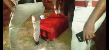 10 years old boy body found in suitcase in mumbai