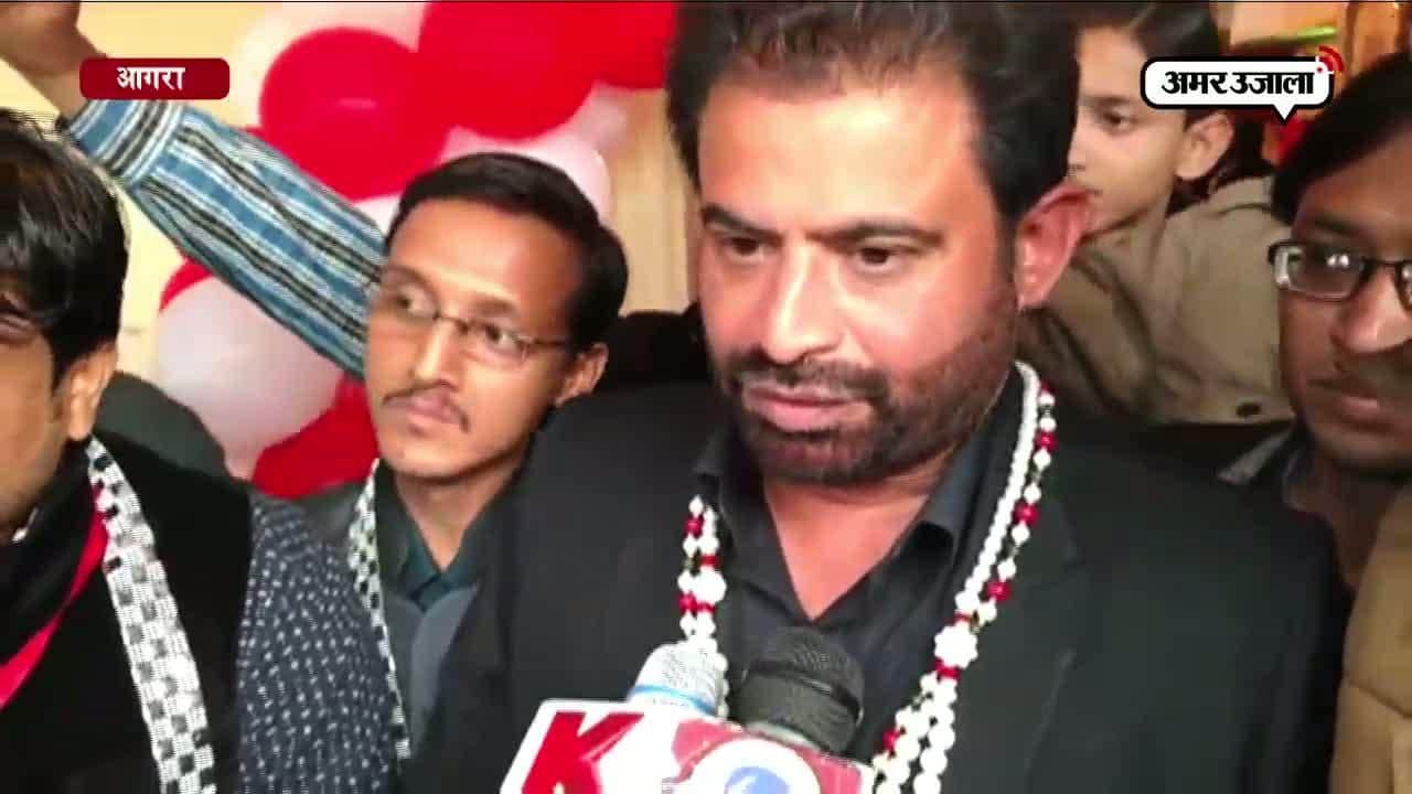 धोनी का कप्तानी छोड़ने का फैसला सही - चेतन शर्मा 