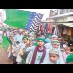 जालौन में निकलता ग्यारहवीं शरीफ  का जुलूस।