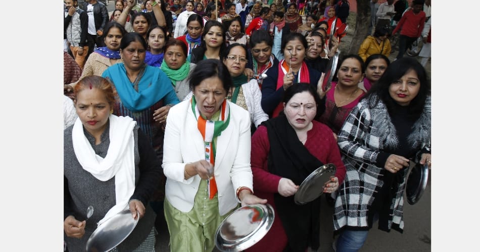 Chandigarh women protest, chandigarh congress, poonam sharma