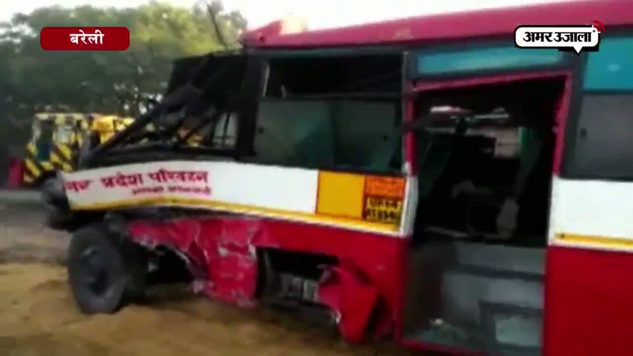 NH-24 पर बस से टकराई बस