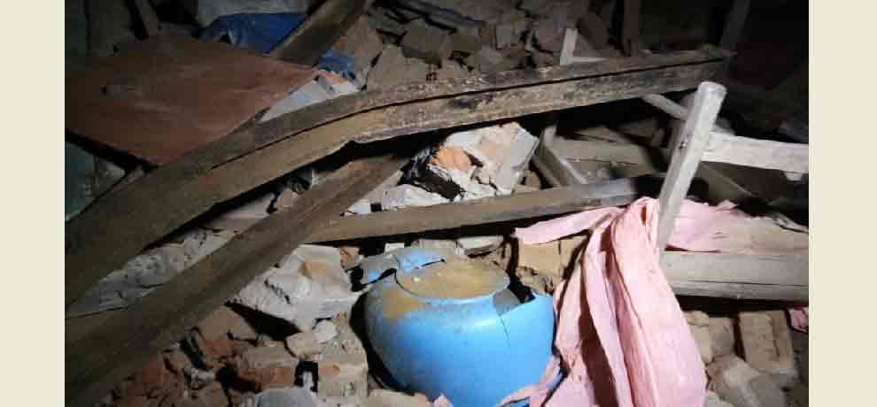 building collapsed in ghaziabad five dead 
