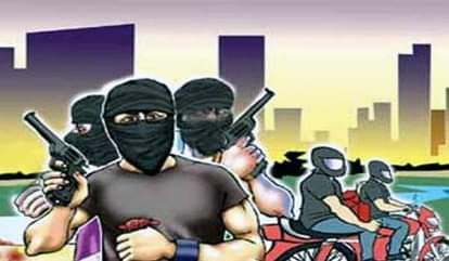 10 जिलों में 32 अपराधियों पर दस हजार और इससे अधिक इनाम