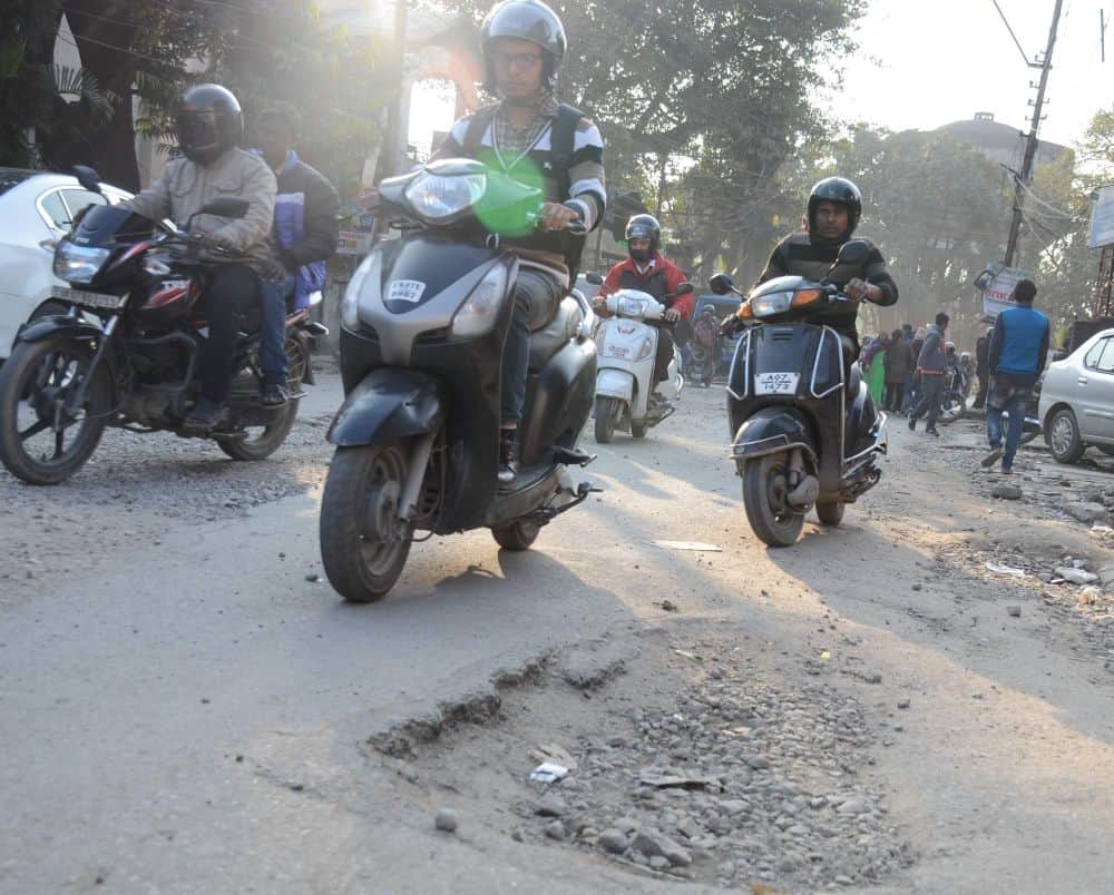 dehradun stuck from traffic jam