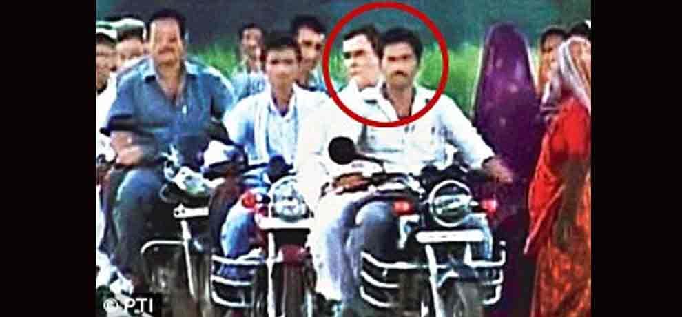 man who drives rahul gandhi bike in Bhatta and Parsaul villages left congress joins bjp