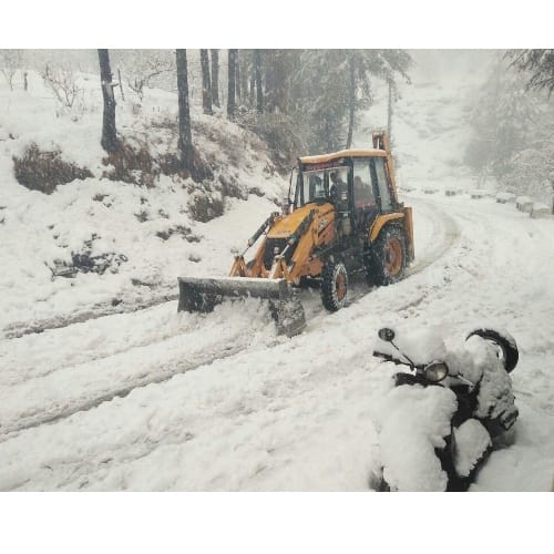 heavy snowfall in himachal, Five died in three days