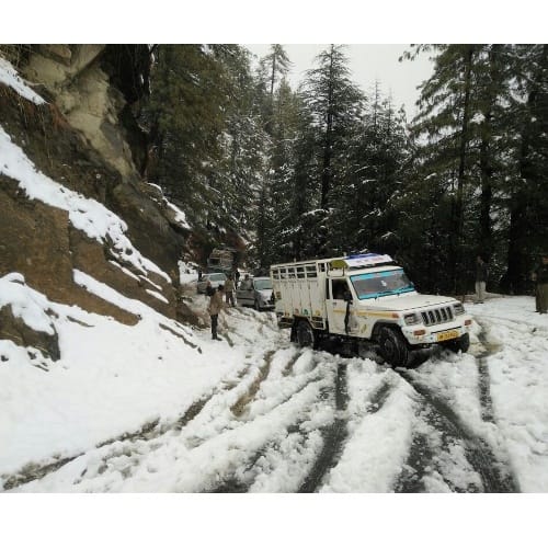 heavy snowfall in himachal, Five died in three days