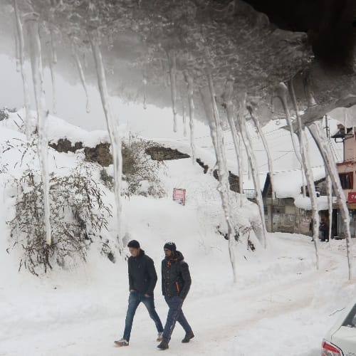 heavy snowfall in himachal, Five died in three days