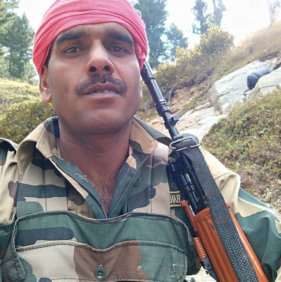 Formar BSF Personnel Tej Bahadur Revealed Secret of Son Rohit Yadav Death