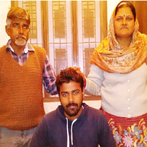 Farmer's Son Score High Percentile In CAT 2016 Result