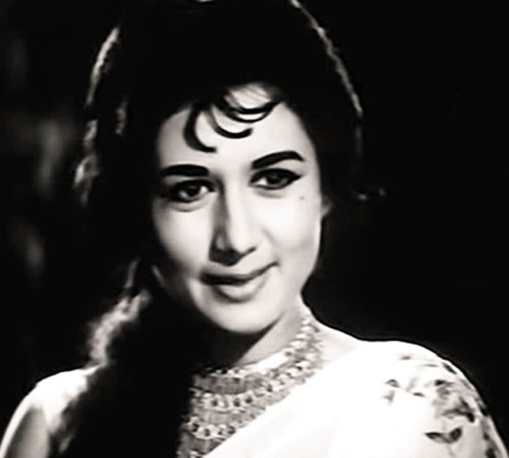 8 superhit song of Nanda on her death anniversary
