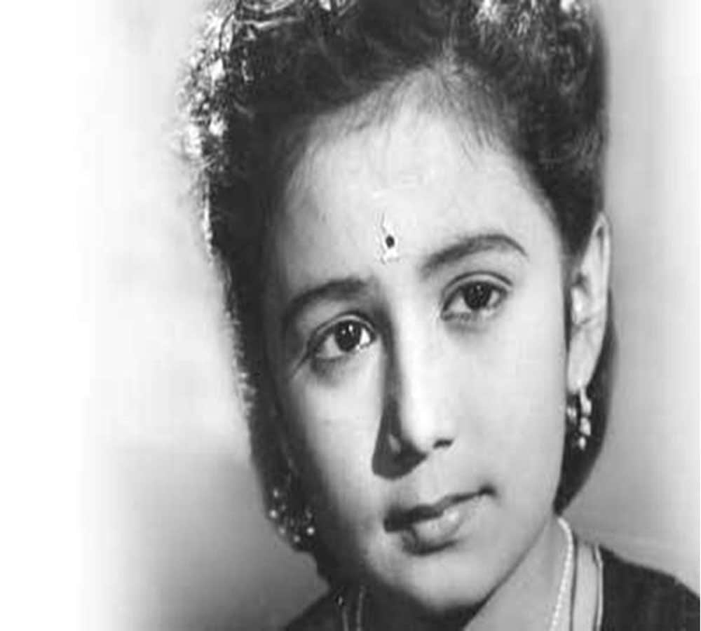 special story about actress nanda