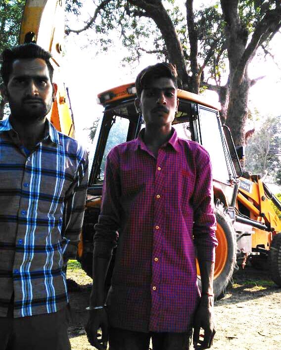 JCB doing illegal mining Seas of two people arrested