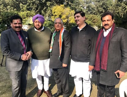 Ex Deputy Speaker Darbari lal re joined congress 