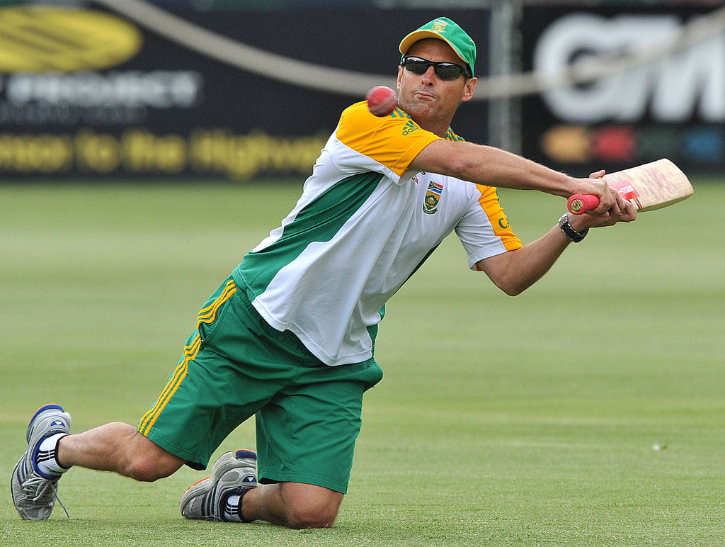 Birthday Special Rahul Dravid Players Who Were Clinche By Dravid's Bowling
