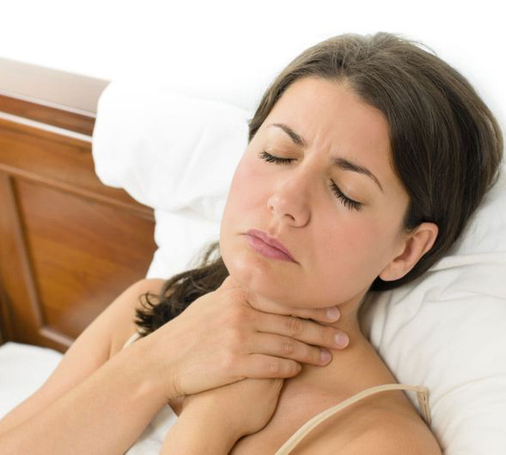 how to get rid of sore throat at home