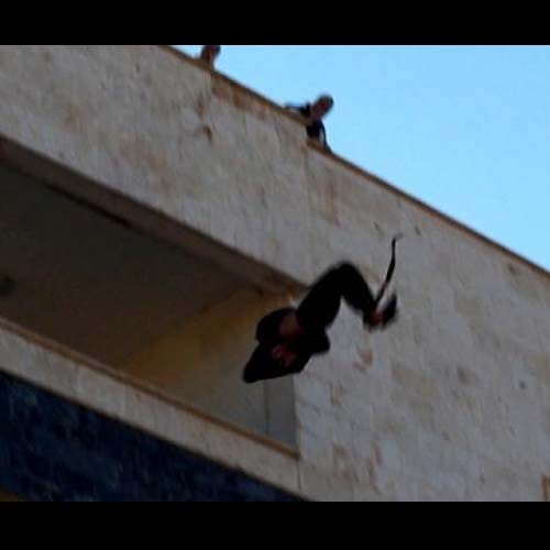  ISIS fighters killed a man for being a gay