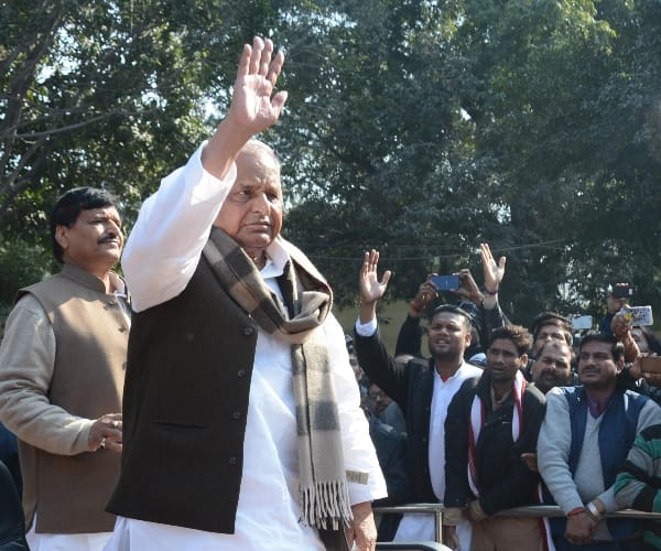  Mulayam singh yadav in SP office.