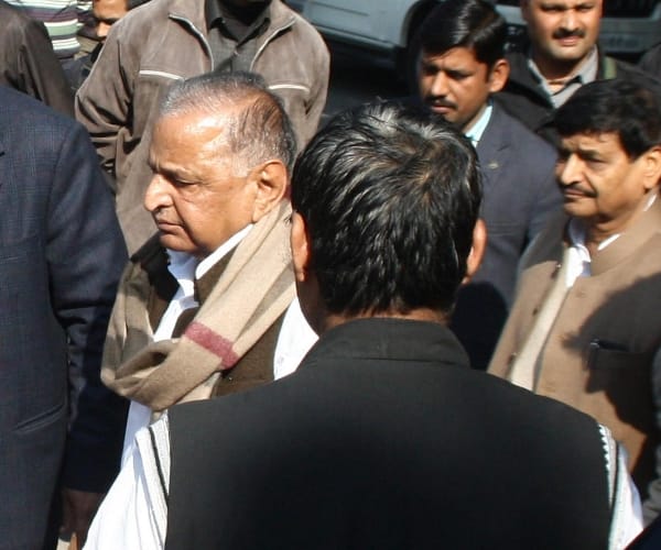  Mulayam singh yadav in SP office.