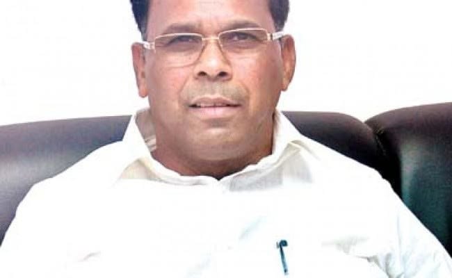  Former Rajya Sabha mp Narendra Kashyap joins BJP