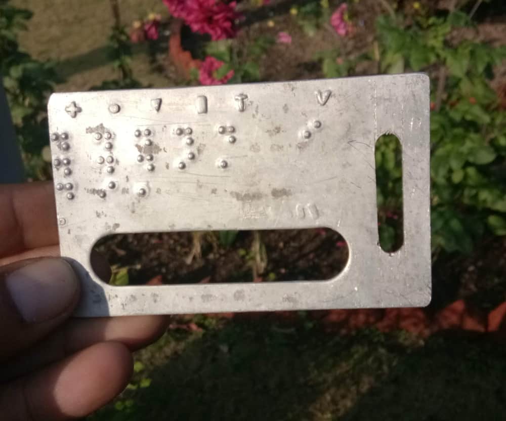 new currency recognise device for blinds