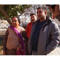 Robbery, robbery in Sirsa to the woman, Sirsa