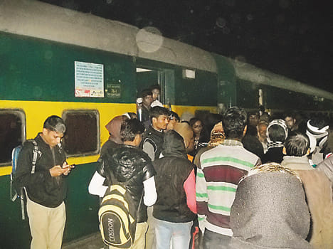 AIIMS for treatment of the elderly are being killed in train
