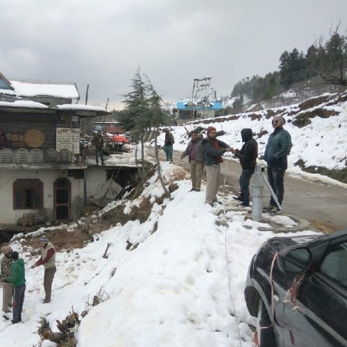 power supply yet not restored in himachal after heavy snowfall