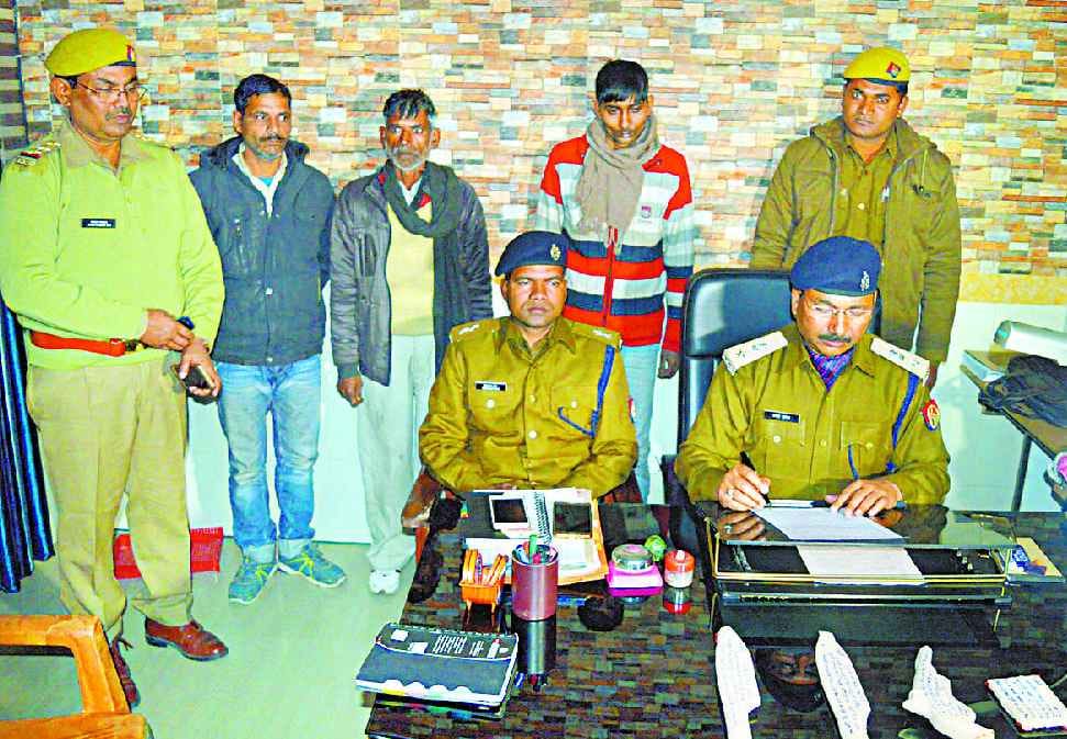Three robbers arrested in city