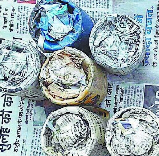 A crook caught with six crude bombs