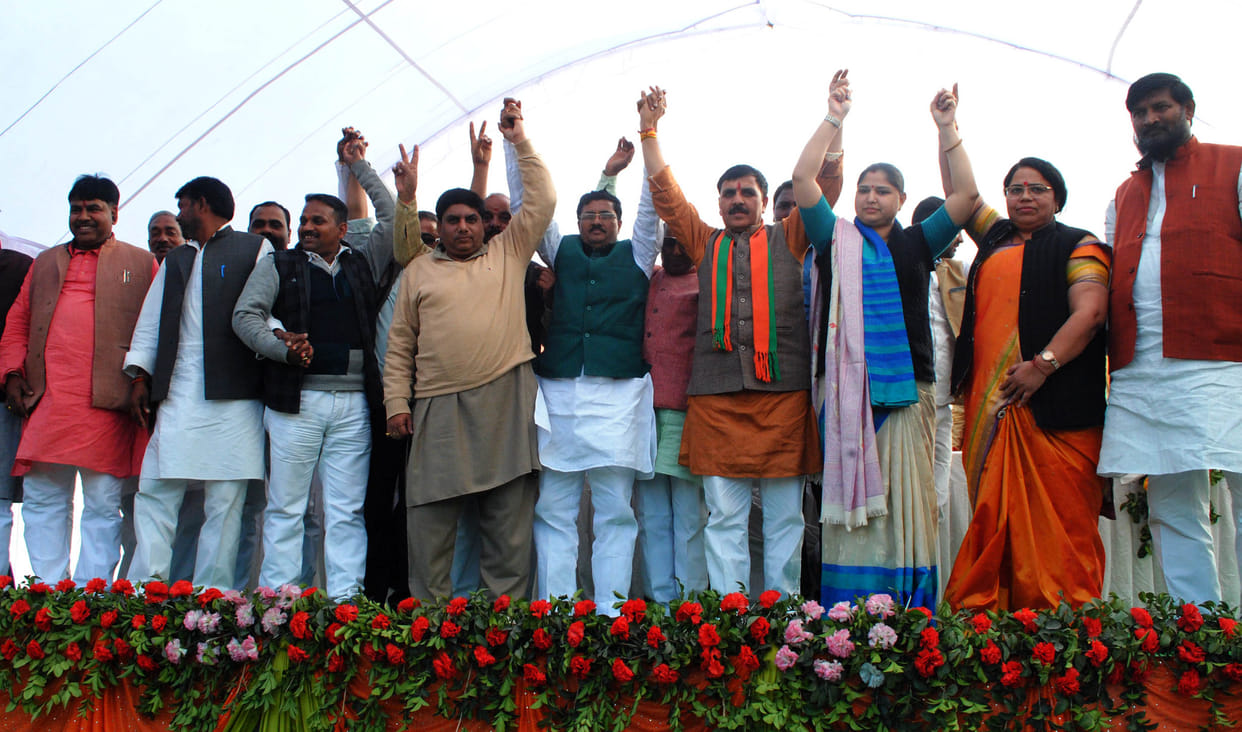 samajwadi party,congress and bsp are targetd by bjp in swabhimaan railly