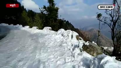 SNOWFALL AT MUSSOORIE, TOURISTS ENJOYING