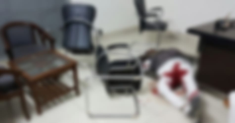 huge firing at inld leader darm house at chautala village of sirsa, two workers killed