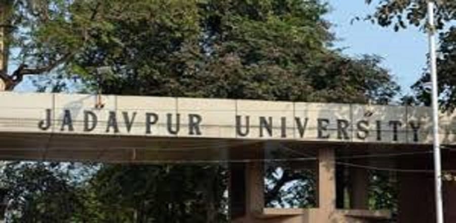 first LESBIAN candidate at jadavpur university student union election IN West Bengal