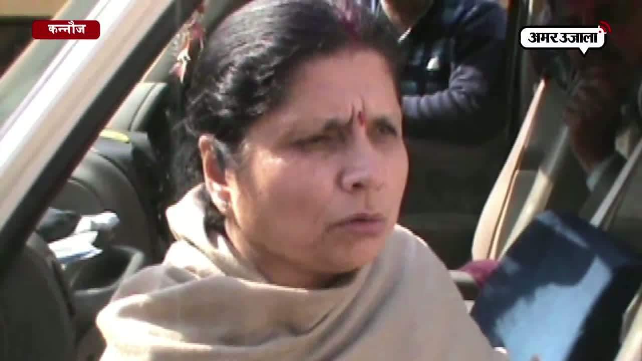 हूटर उतारा तो भिड़ गईं बीजेपी महिला नेता