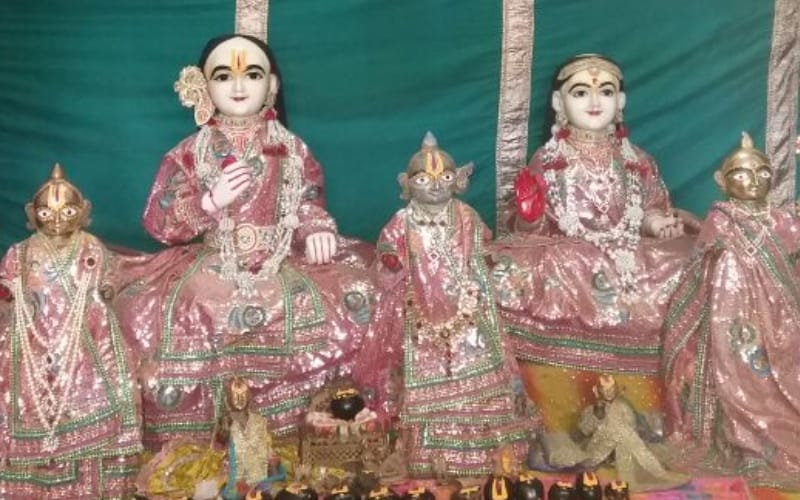 jewellery and cash theft from kanak mahal ayodhya