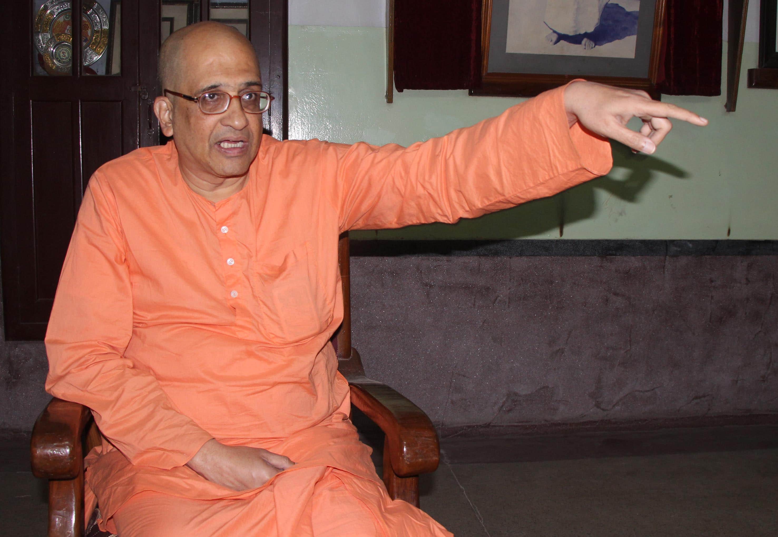 Swami Vivekananda came Varanasi to meet three young 