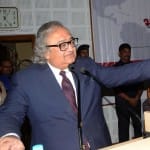 लेखक तारिक फतह बोले, कश्मीर पर बात करने की जरूरत नहीं
